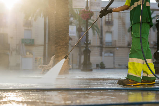 Animal Enclosure Cleaning in Los Molinos, CA